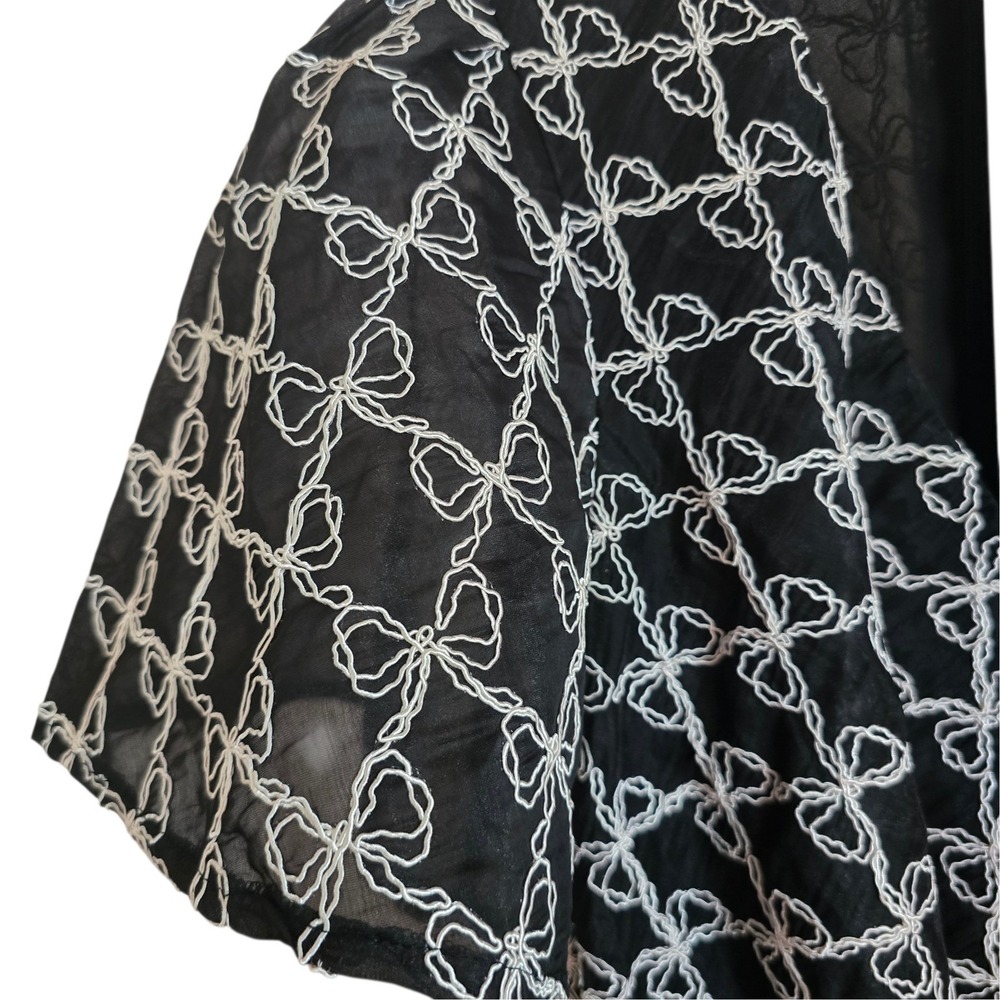 Lisa Says Gah Olivia Bow Mini Dress Women Embroidered Black White Short Sleeve - Picture 10 of 12